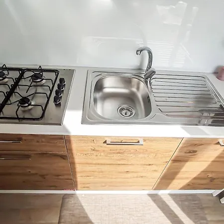 منتزه العطل La Pineta 2*