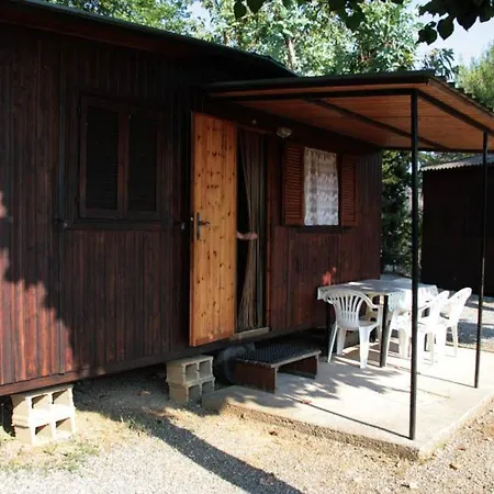 La Pineta 2* ألبينغا