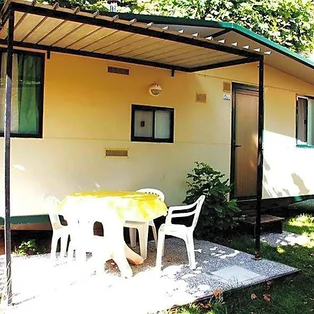 Üdülőpark La Pineta 2*