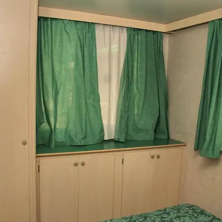 منتزه العطل La Pineta 2*